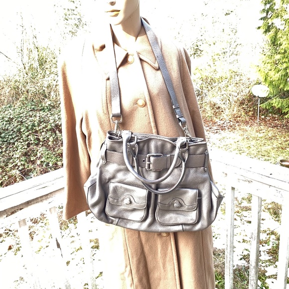 SILVER COLE HAAN PEBBLE CROSSBODY SHOULDER BAG - Picture 1 of 5